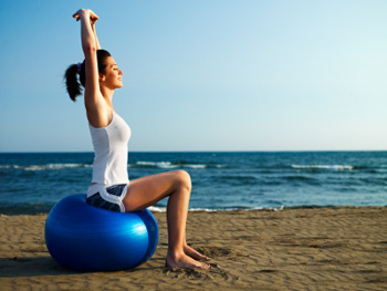 Schlanke Muskeln und Körperbeherrschung mit Pilates Übungen